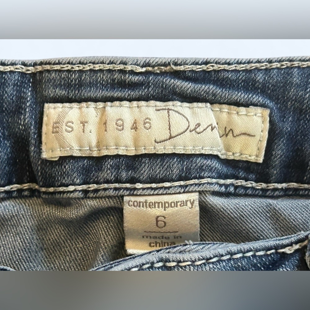 EST. 1946 Y2K Embellished Bootcut Jeans✨Size 6 - Picture 3 of 5